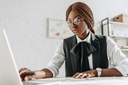 The Gender Gap and Promotion: Goal-Setting Strategies for Women in the American Workplace