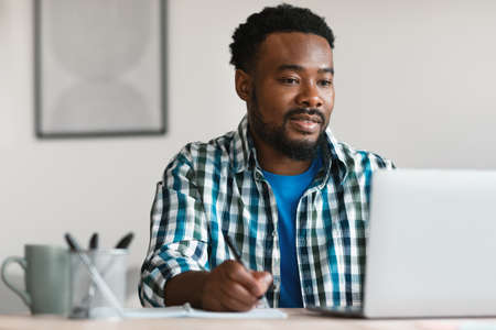 How to Maximize Your Job Search on Niche Industry Sites in the United States