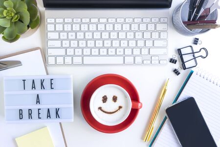 Writing Compelling Subject Lines That Get Your Cold Job Inquiry Email Opened